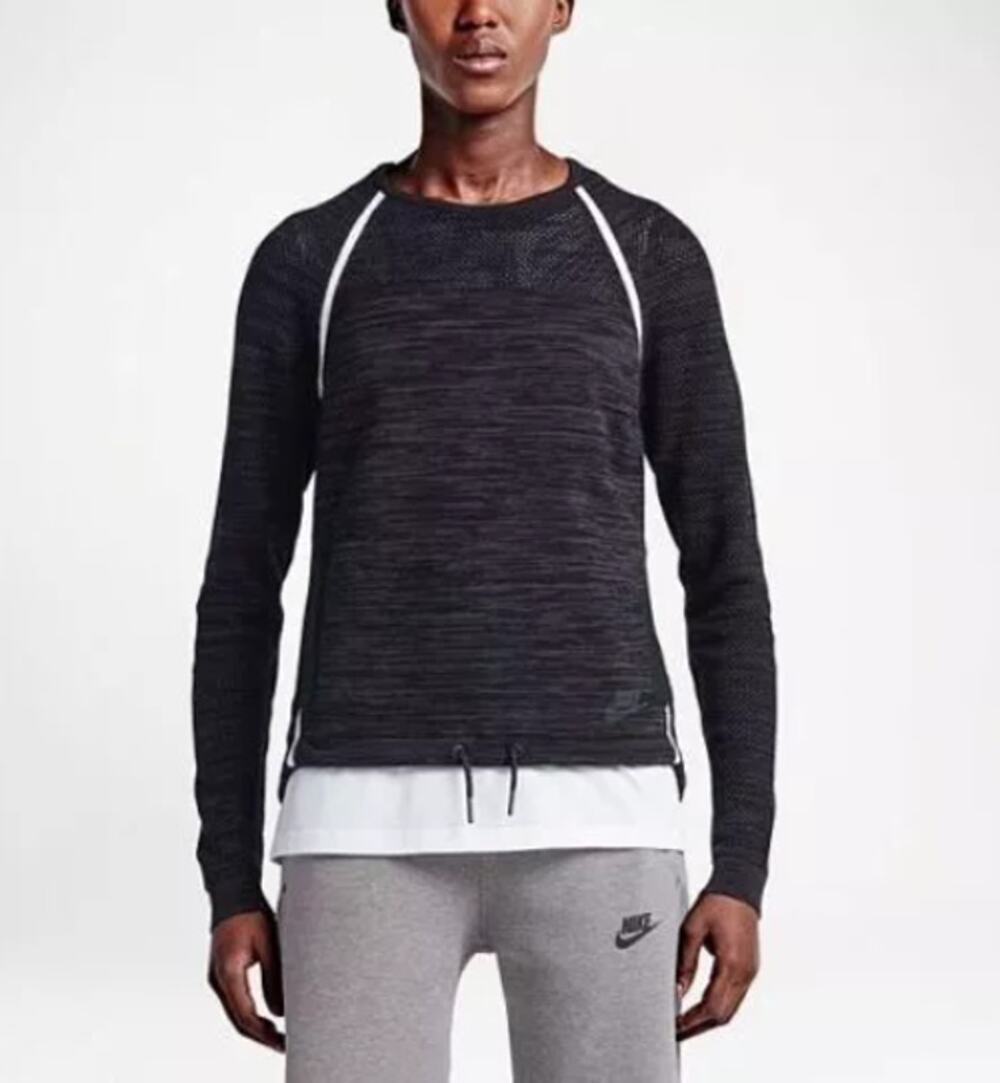 NIKE Women's Performance Long Sleeve Activewear Shirt Size XS Black  Crewneck